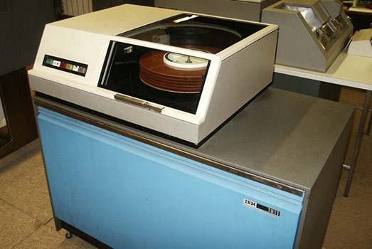 IBM1311ディスクドライブ