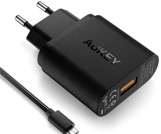 Aukey充電器